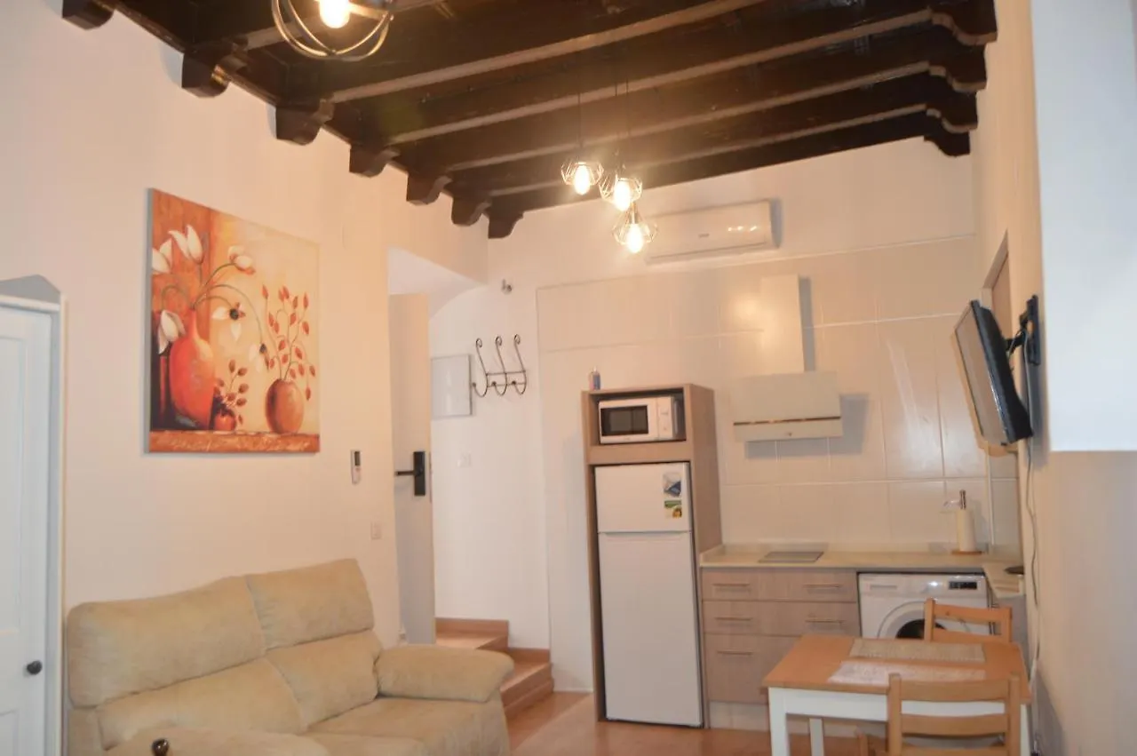 Alcazar Viejo Parking Tourist Cordoba Apartment
