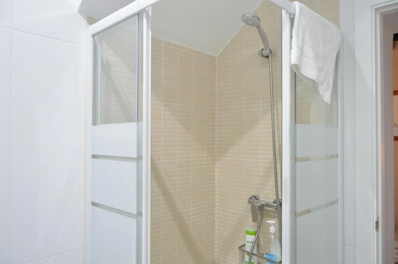 Alcazar Viejo Parking Tourist Cordoba Apartment Spain