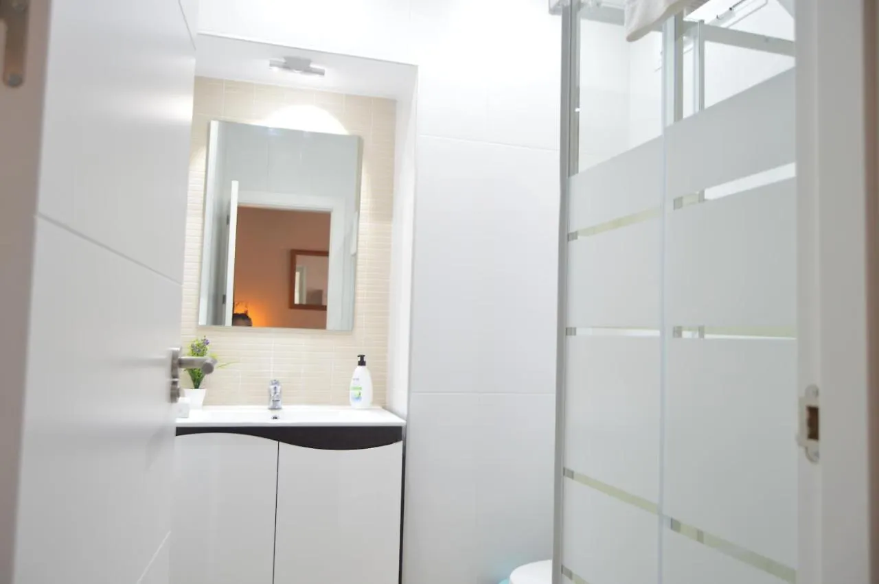 Alcazar Viejo Parking Tourist Cordoba Apartment