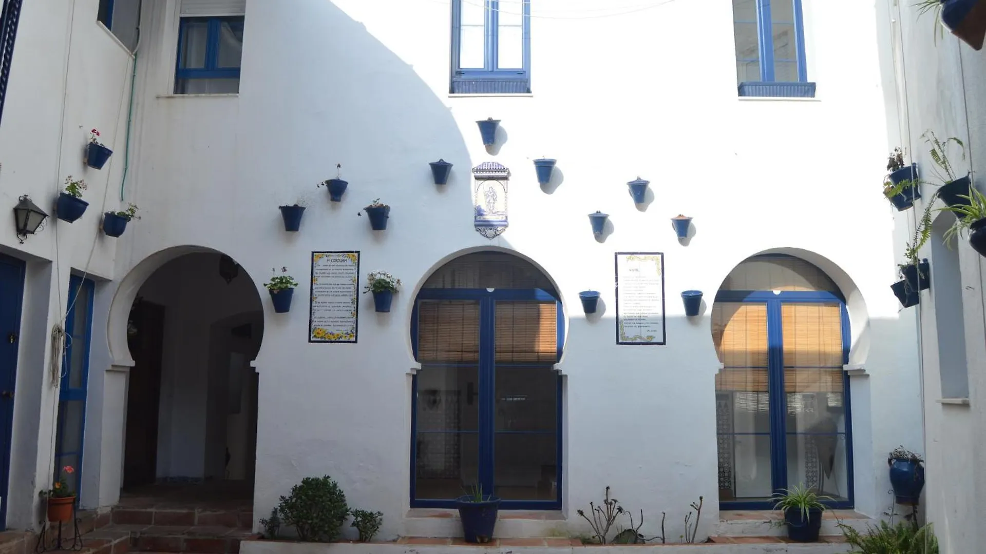 Alcazar Viejo Parking Tourist Cordoba Apartment
