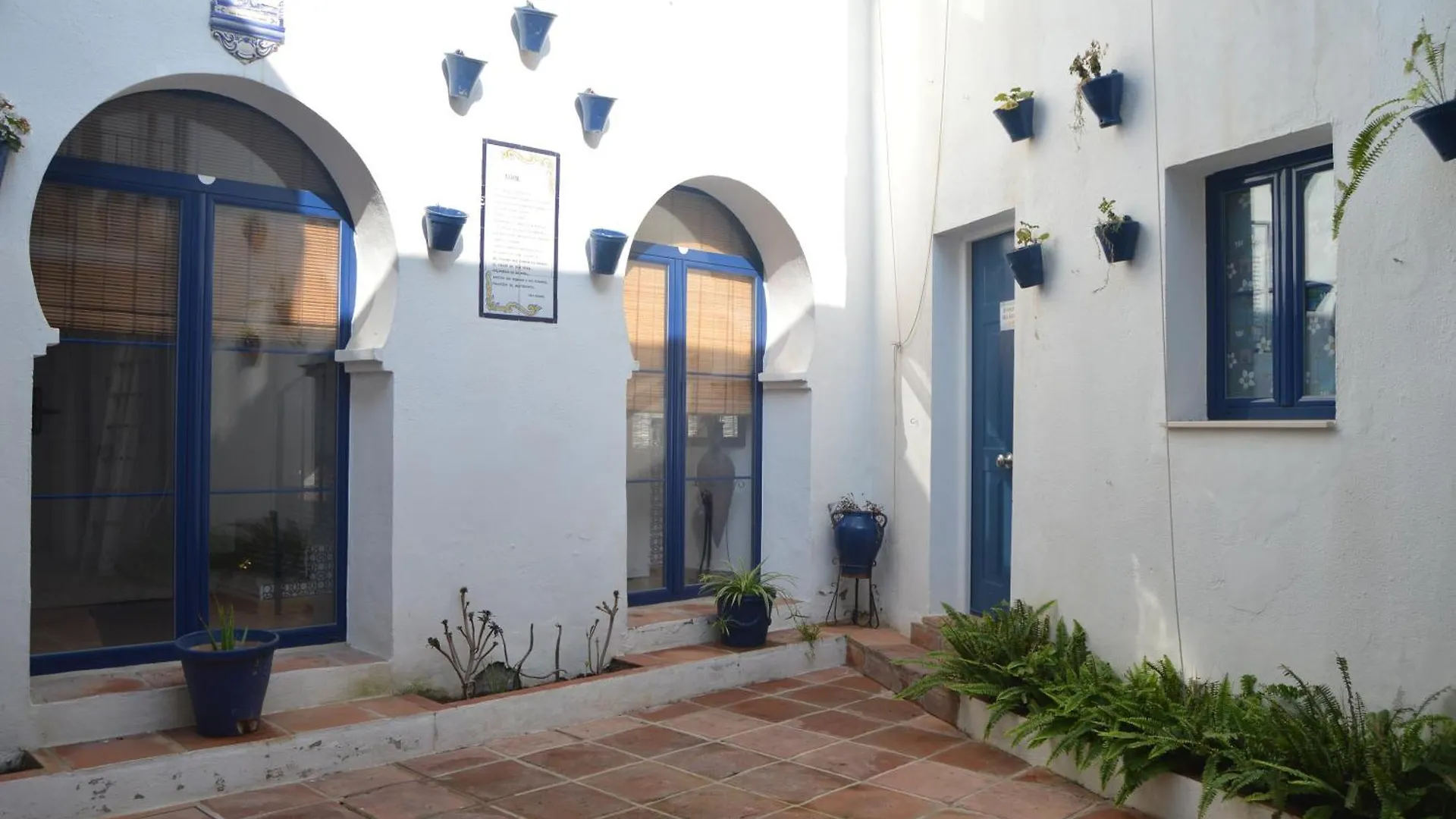 Alcazar Viejo Parking Tourist Cordoba location